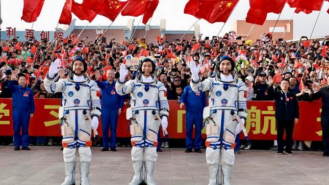 泰山队乘机赴深，4外援同行备战亚冠