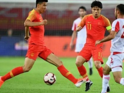 中国足协关于对乐播足球小将教练蒋英浩违规违纪的处罚决定