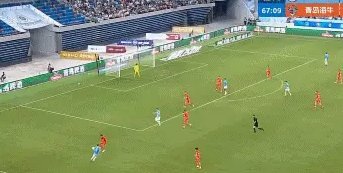 中超-韦斯利3球叶博亚直红 新鹏城3-2送海牛4连败