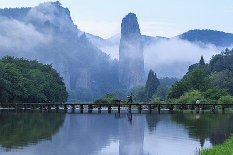 贝隆：梅西的表现不让人意外，恩佐和麦卡也展现极高水准