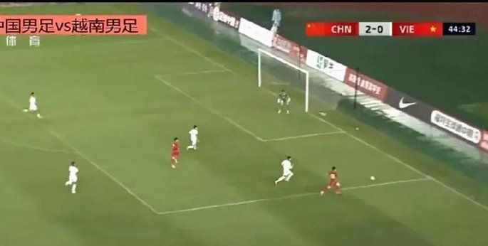 邝兆镭：球场与账簿双失意