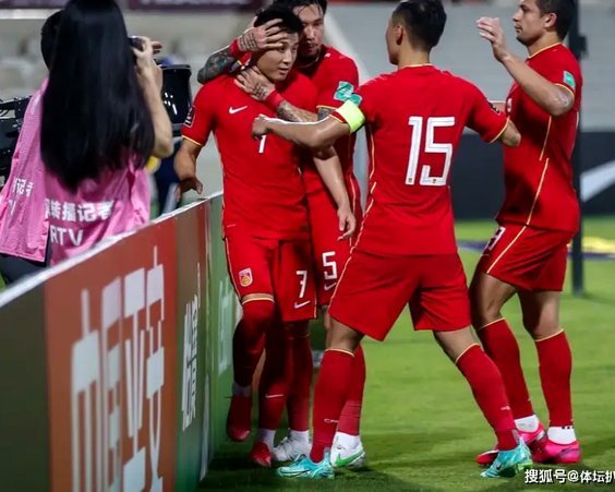 国足低迷背后：网络短板成隐忧