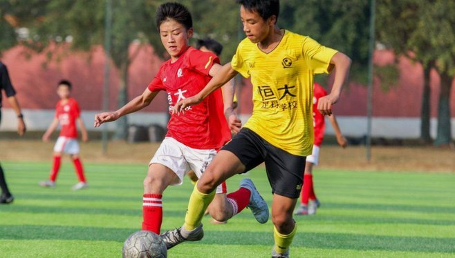 恒大足校四川分校：精英青训的未来
